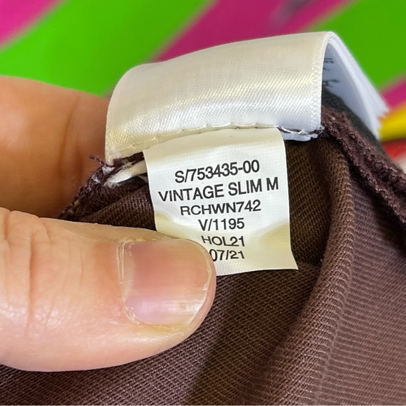 GAP, Vintage Slim Mid Rise, Wine Red Waxed Denim. Size 16R. Excellent condition! - Picture 6 of 7